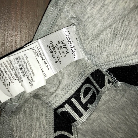 Calvin Klein Gray Triangle Bralette - Picture 4 of 4